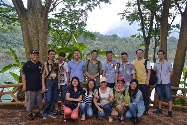 ���Ź�˾��������Ա�������˶�