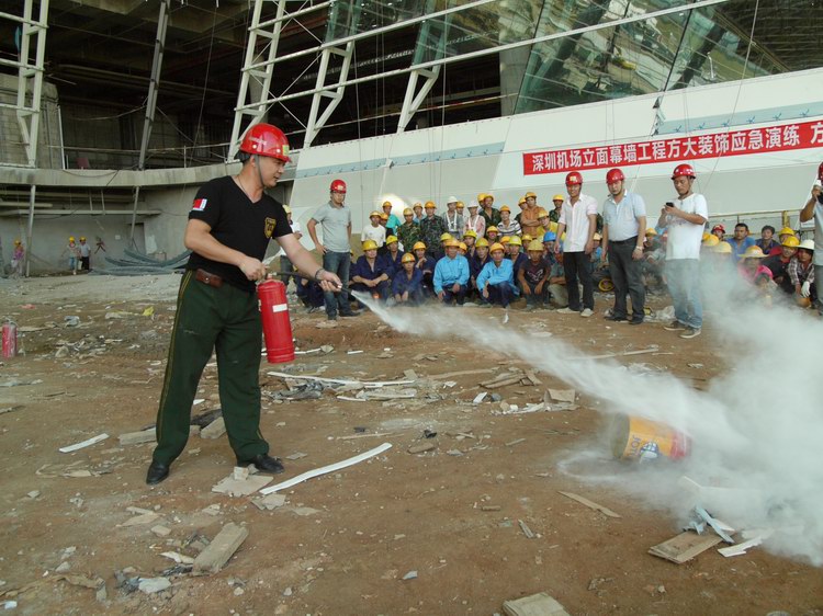 Ϊ�������� ���徲����