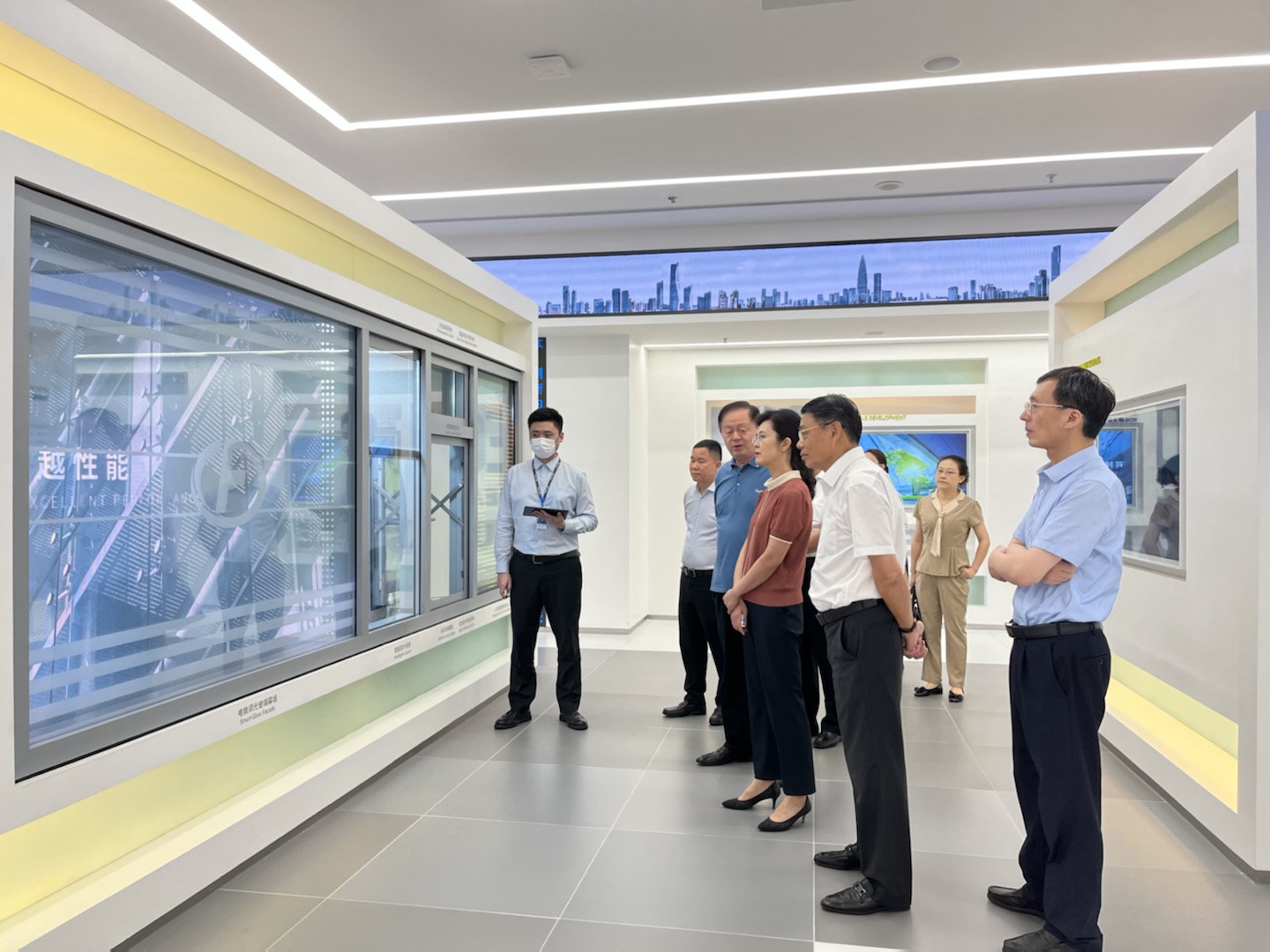 ����ʡ��Э����ϯ��ʡ��������ϯл��һ��ݰ��AG�콢�����ſ���