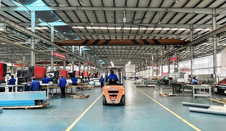 2��10�����»�������AG�콢�����ſ�������æµ���Ρ������۽����������� | ������ ������ ���ںϡ������ڿ��ָ���������һ���Ӳ졷